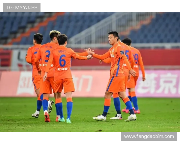 武汉足球队中路突破的优势与不足分析及未来发展方向探讨 武汉足球队中路突破的优势与不足分析及未来发展方向探讨