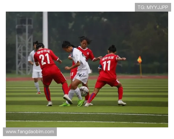 深度对话赵丽分享她的足球人生与成长故事的精彩瞬间 深度对话赵丽分享她的足球人生与成长故事的精彩瞬间