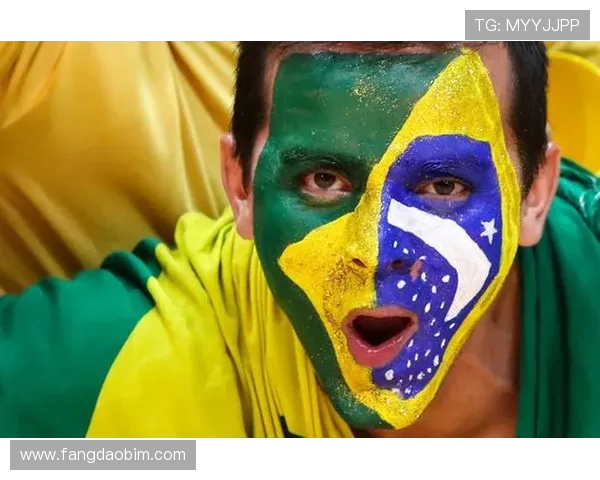 哈维西蒙斯的崛起之路：从青训天才到职业赛场的闪耀明星