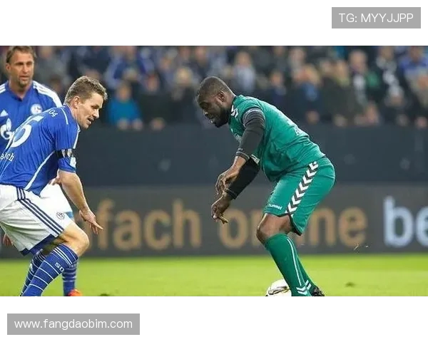 奥厄与圣保利激战正酣谁能在这场较量中笑到最后