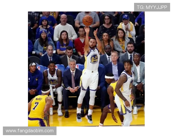 湖人勇士季前赛精彩对决央视直播时间及赛况分析