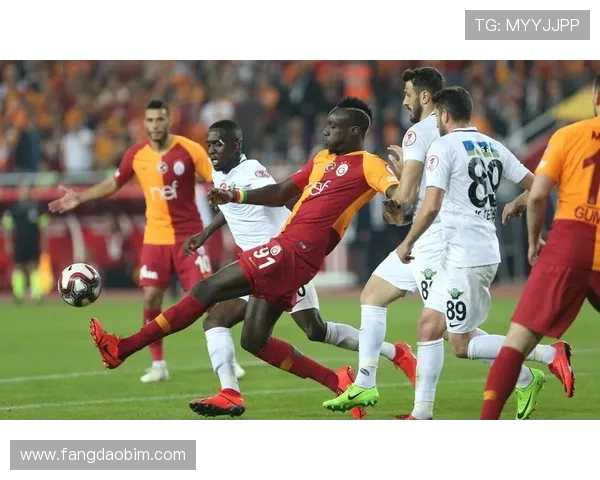 罗马主场迎战罗西诺内期待全取三分争夺联赛前列位置 罗马主场迎战罗西诺内期待全取三分争夺联赛前列位置