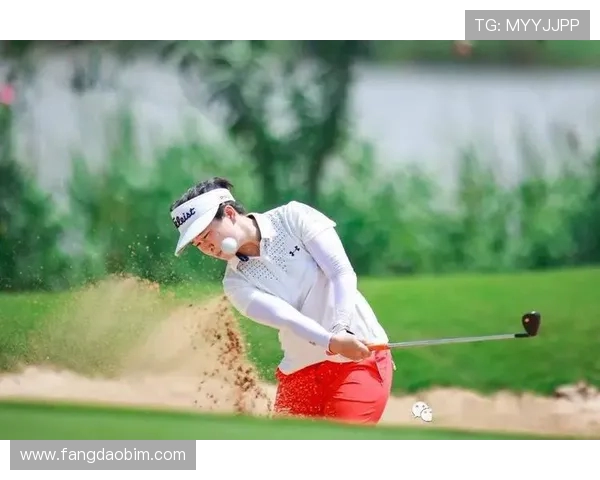 李芳专访:从球场新星到篮球传奇的成长之路回顾 李芳专访:从球场新星到篮球传奇的成长之路回顾