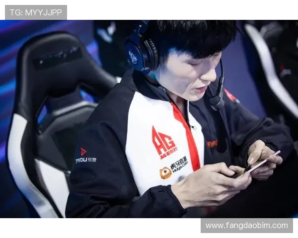 王者荣耀评论：深入分析BLG在比赛中包夹策略的得失与影响